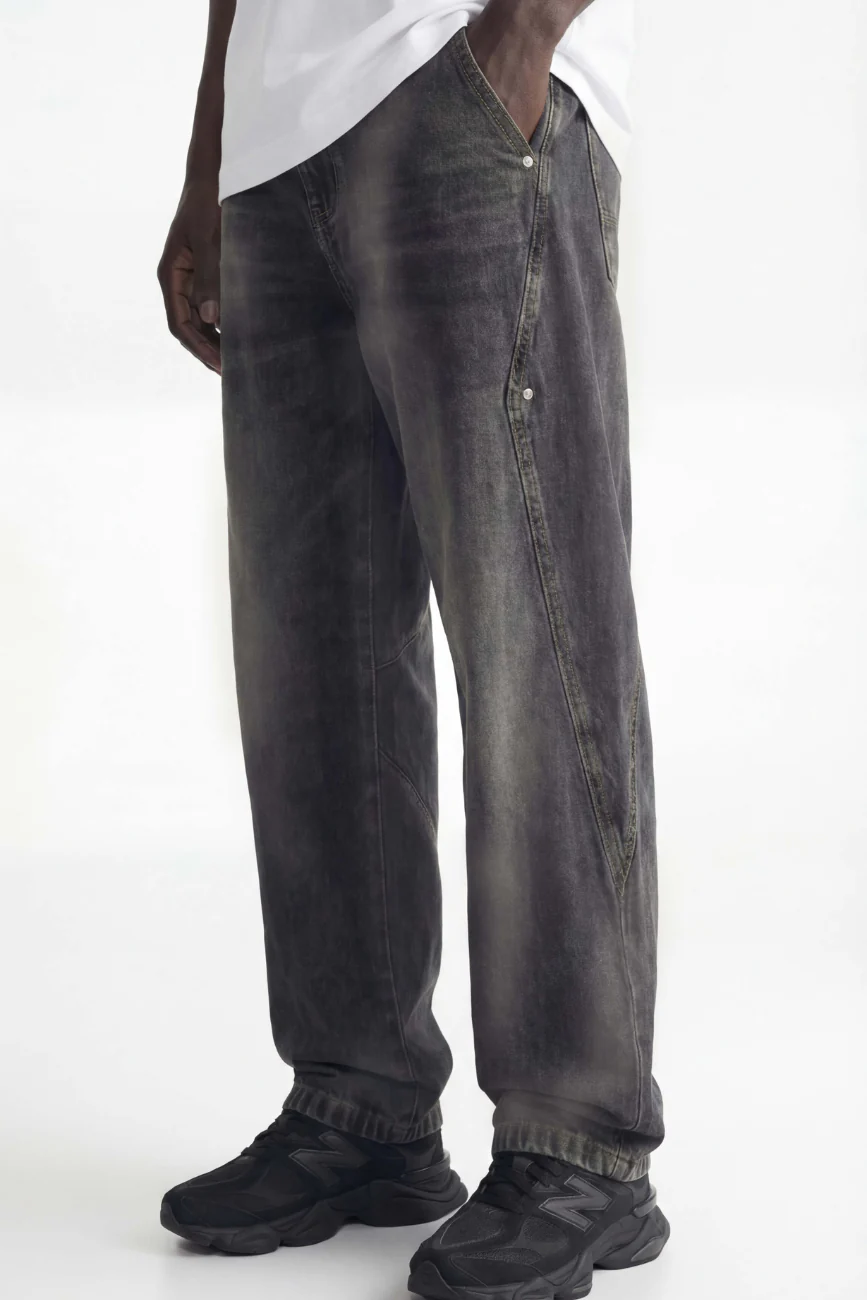 Oxidized Relaxed Rivet Denim // Black