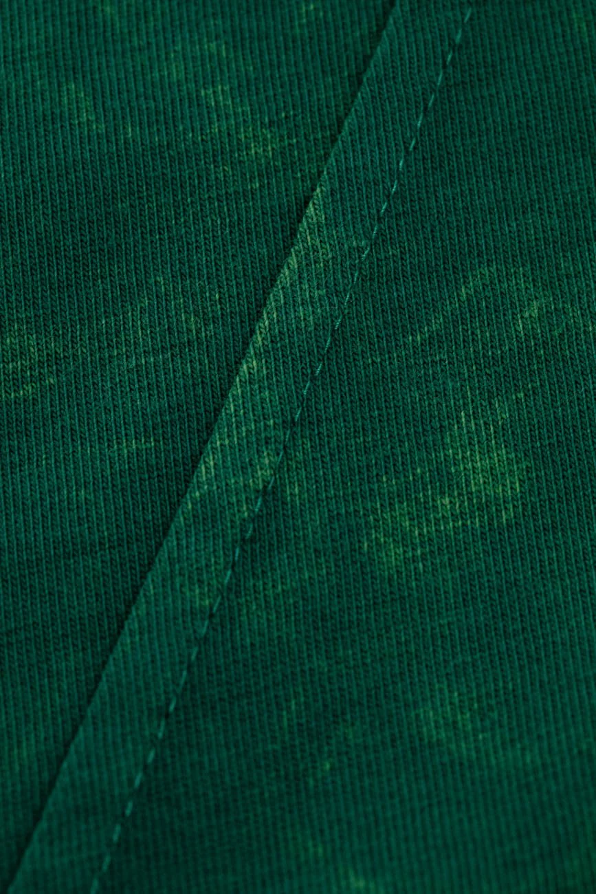 UM Pin Tuck Core // Moss Green - Image 4